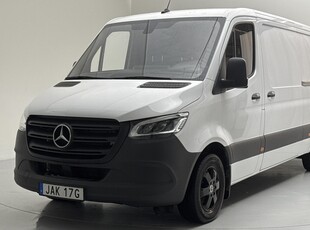 Mercedes Sprinter 211 CDI Skåp 2WD (114hk)