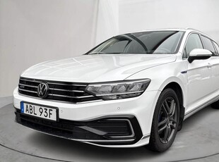 VW Passat 1.4 GTE Sportscombi (218hk)