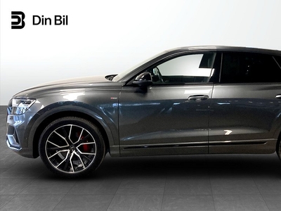 Audi Q8 Quattro 55 TFSI 340 HK / Panorama / HUD / S-sports