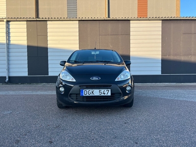 Ford Ka 1.2 Euro 5 Låga Mil Besiktigad