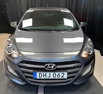 Hyundai i30 5-dörrar 1.6 GDI DCT 135 hk, B-kamera