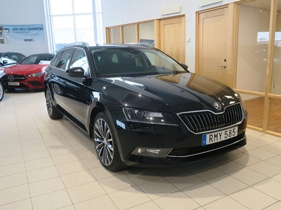 Skoda Superb 2.0 TDI 190hk 4x4 D-Värmare Drag Navi Canton