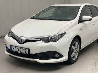 Toyota Auris 1.8 HSD 5dr (99hk)