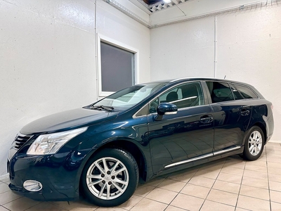 Toyota Avensis Kombi 2.0 Drag/Gps/Backkamera/Värmare