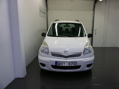 Toyota Yaris Verso 1.3 VVT-i Manuell, 2 Brukare 84hk