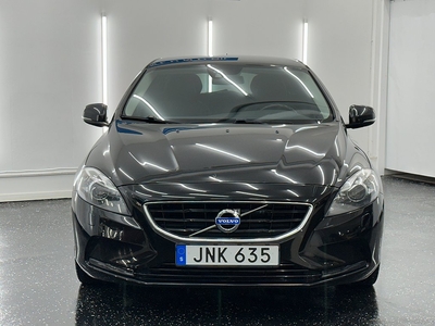 Volvo V40 D2 Momentum Kamrem bytt/Full Servicebok/Navi