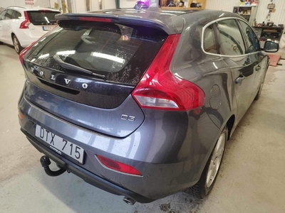 Volvo V40 D3 Momentum Euro 5