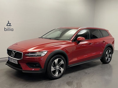 Volvo V60 Cross Country B4 AWD