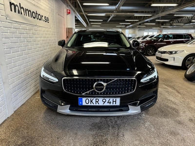 Volvo V90 Cross Country D4 AWD Momentum Drag Voc Backkamera