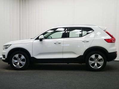 Volvo XC40 T2 FWD Momentum