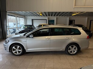 Volkswagen Golf SC 1.4 TGI DSG 110hk Pluspaket Värmare