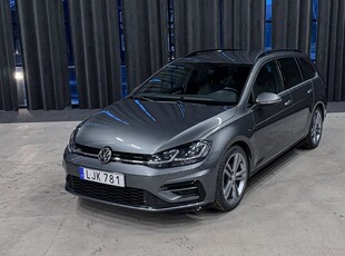 Volkswagen GolfSportscombi GT R line|Cockpit|Drag|Värmare 2019, Kombi