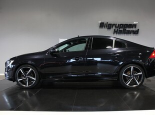 Volvo S60 Black R R-Design Taklucka Skinn B-kam Drag Värm