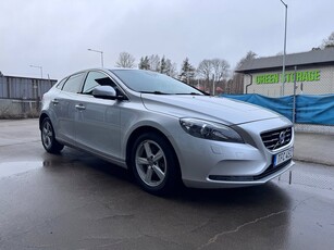 Volvo V40 D3 Momentum Automat M-värmare Dragkrok V-Däck