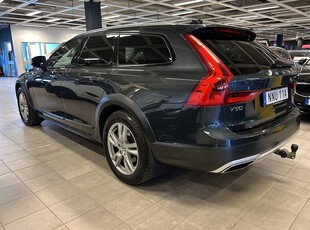 Volvo V90 Cross Country D4 AWD Aut Momentum, Skinn, Kamera