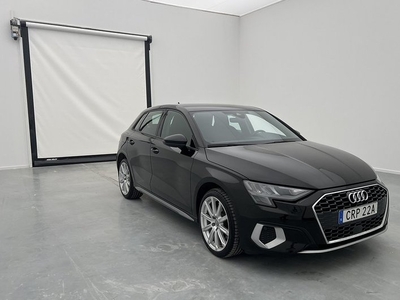 Audi A3Sportback 40 TFSI e S Tronic Comfort 2022, Halvkombi