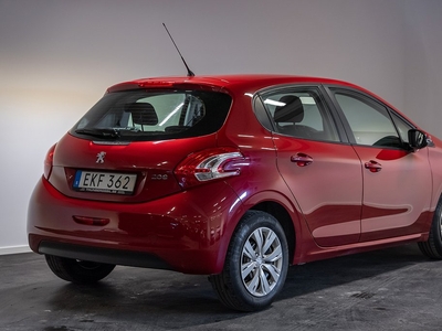 Peugeot 208 5-dörrar 1.2 VTi / LÅGA MIL/ NY KAMREM