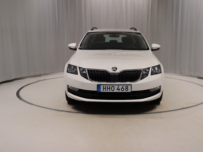 Skoda Octavia Kombi 1.0 TSI 115hk P-Värmare Sensorer Carplay