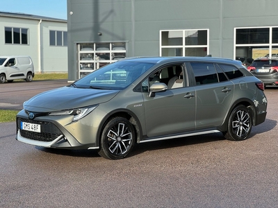 Toyota Corolla TREK Hybrid 1 Brukare