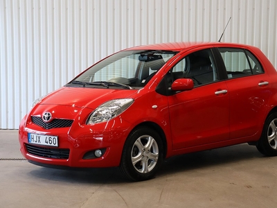 Toyota Yaris 5-dörrar Automat, 3622 mil, Dragkrok