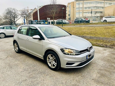 Volkswagen Golf 1,0 110 Hk Automat 13500 mil Välskött