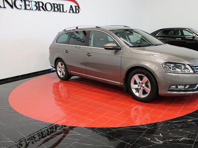 Volkswagen Passat Variant 2.0 TDI Premium, Sport(140hk)En Ägare