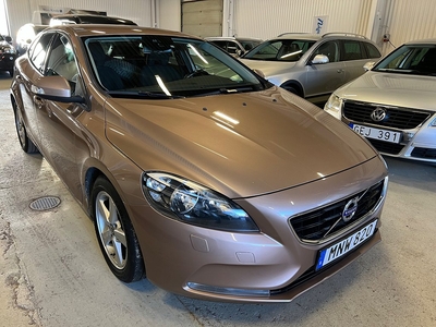 Volvo V40 D2 Kinetic En Ägare