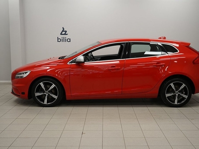 Volvo V40 T2 Business Adv R-Design