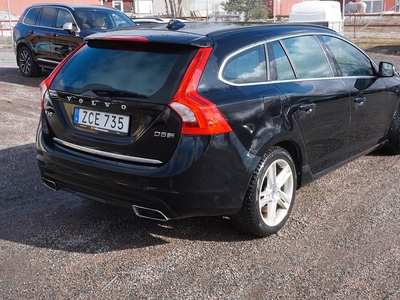 Volvo V60 D5 Plug-in Hybrid AWD Aut Classic, Momentum Euro 6