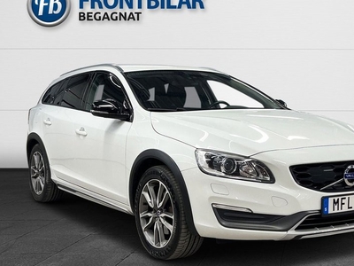 Volvo V60Cross Country D4 AWD Momentum B-kamera Värmare Bli 2016, Kombi