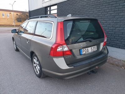 Volvo V70 D3 Momentum Euro 5