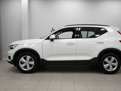 Volvo XC40 T2 FWD Momentum Core | VOC