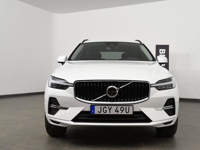 Volvo XC60 B4 AWD Diesel Momentum Advanced