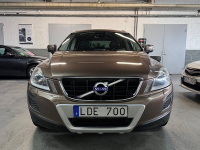 Volvo XC60 D5 AWD Geartronic Summum Nyservad PDC (205hk)