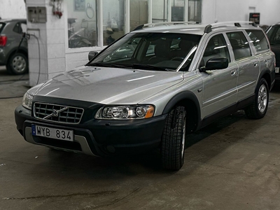 Volvo XC70 2.5T AWD Summun Deag