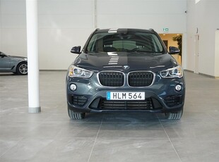 BMW X1 sDrive18d Aut Sportline Drag Panorama Navi Head-Up