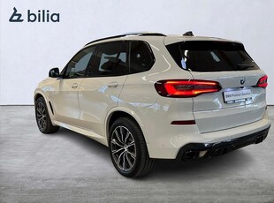 BMW X5 xDrive 45e M Sport Laser Kolfiber Drag H/K Komfortstol