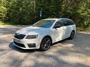 Skoda Octavia Combi RS 2.0 TSI Euro 6