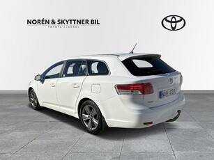 Toyota Avensis Kombi 2.0 Manuell /Vhjul/Drag