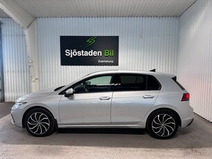 Volkswagen Golf 1.5 TSI -Värmare/Drag/Kamera/Carplay