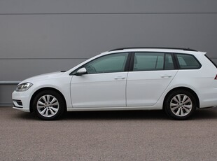 Volkswagen Golf SC 1.5 TSI DSG Dragkrok Värmare Moms