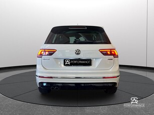 Volkswagen Tiguan 2.0 TDI BMT 4Motion DSG R-LINE, Executive