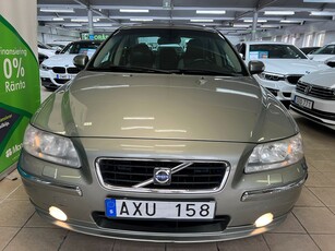 Volvo S60 2.4 (140hk)*Nykamrem*dragkrok*Nybesk