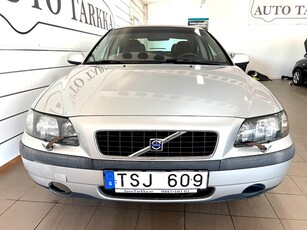 Volvo S60 2.4 låga mil