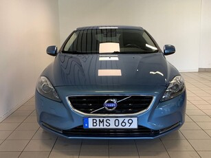 Volvo V40 D2 Your Momentum