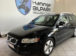 Volvo V501.6 D Summum P-SENS DRAG KEYLESS NY KAMREM 2010, Kombi