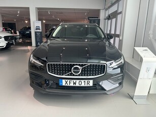 Volvo V60 Cross Country B5 AWD Bensin Core | Lagerbil, Omgående leverans!!