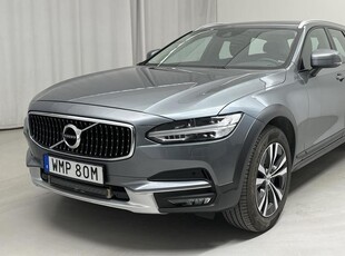 Volvo V90D4 Cross Country AWD 2020, Kombi