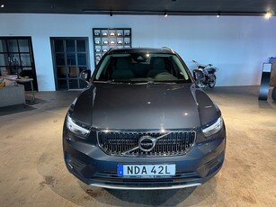 Volvo XC40 D3 Momentum 150hk P-värmare / Navi / Rattvärme