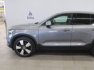 Volvo XC40 D4 AWD Momentum Demo | Läder | Panorama